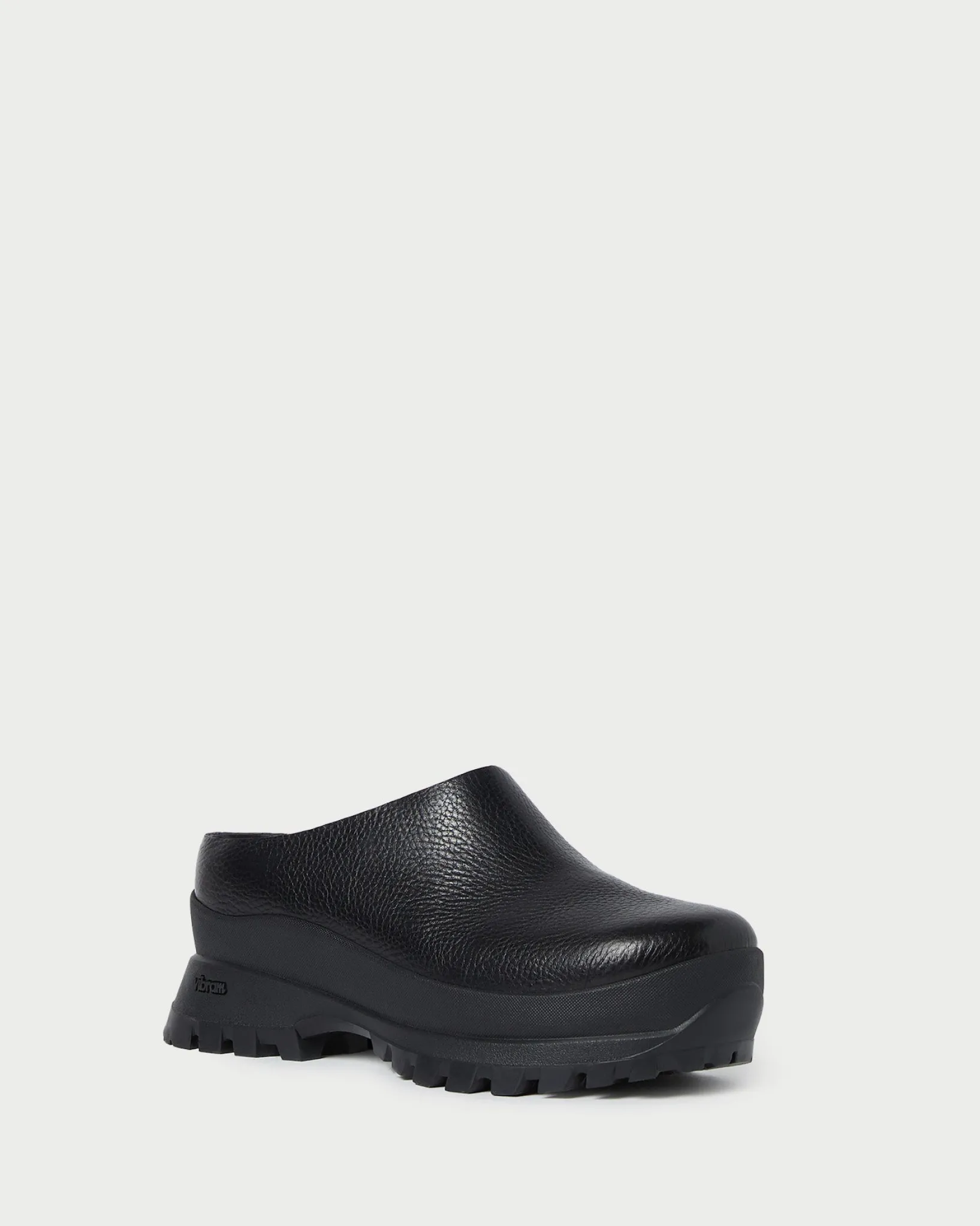 Hot Loeffler Randall Gemma Black Leather Lug Mule Black />