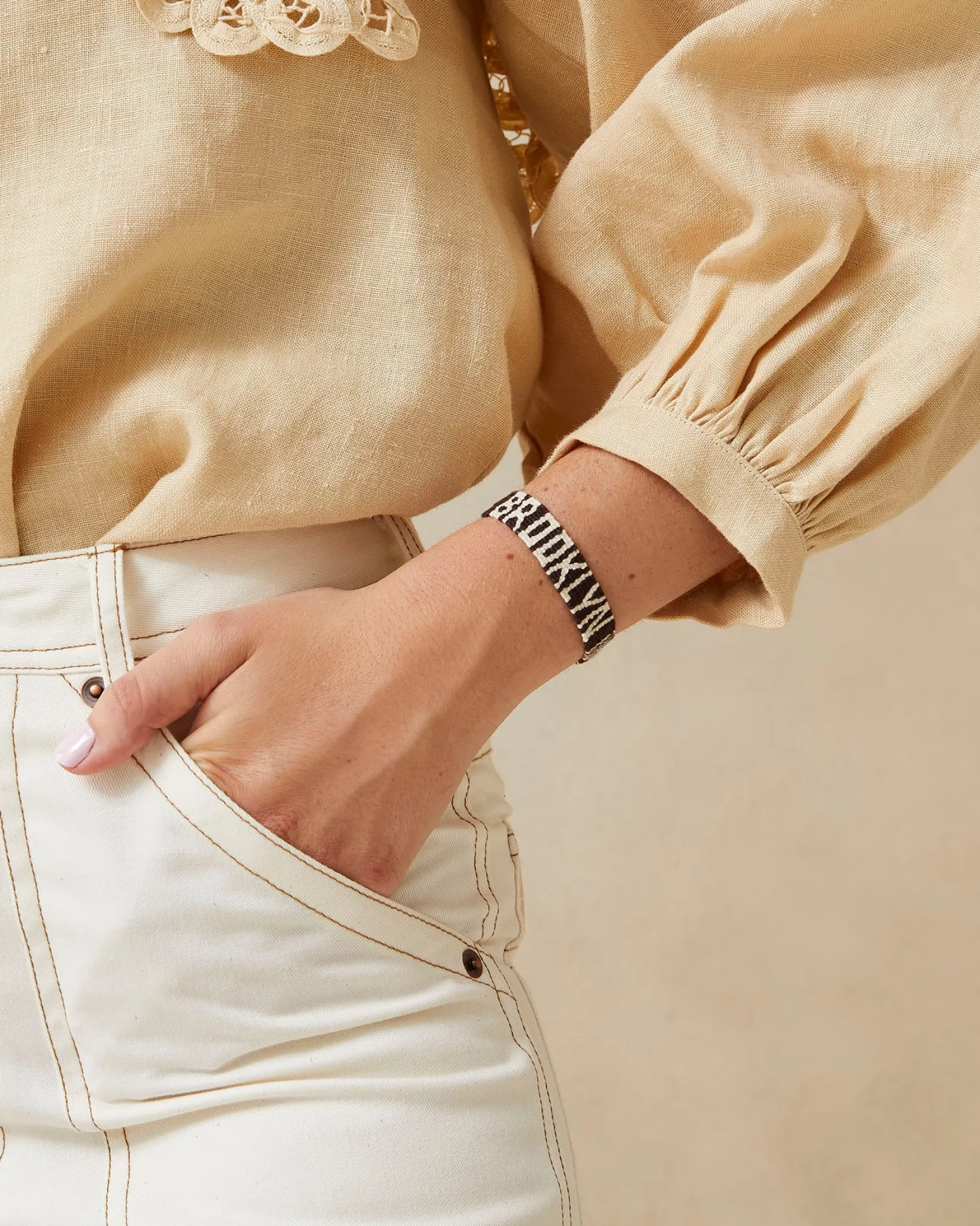 Clearance Loeffler Randall Mayan Hands Brooklyn Bracelet Chocolate